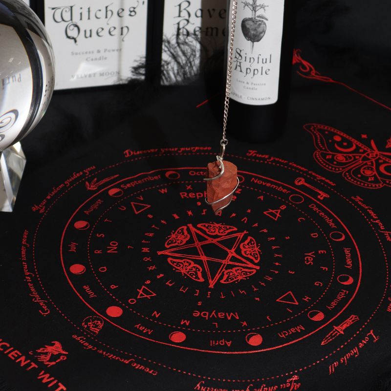 Tapis de Divination pour Pendule - Visage du Soleil - Noir & Rouge Sang