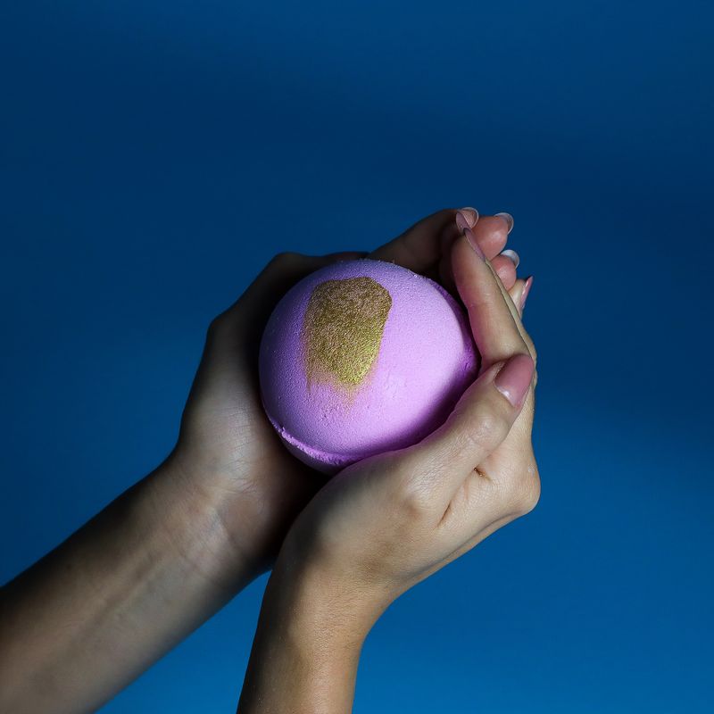 Bombe de Bain Jumbo - Pink Charlotte - Demi Icosaèdre - Demi Ronde