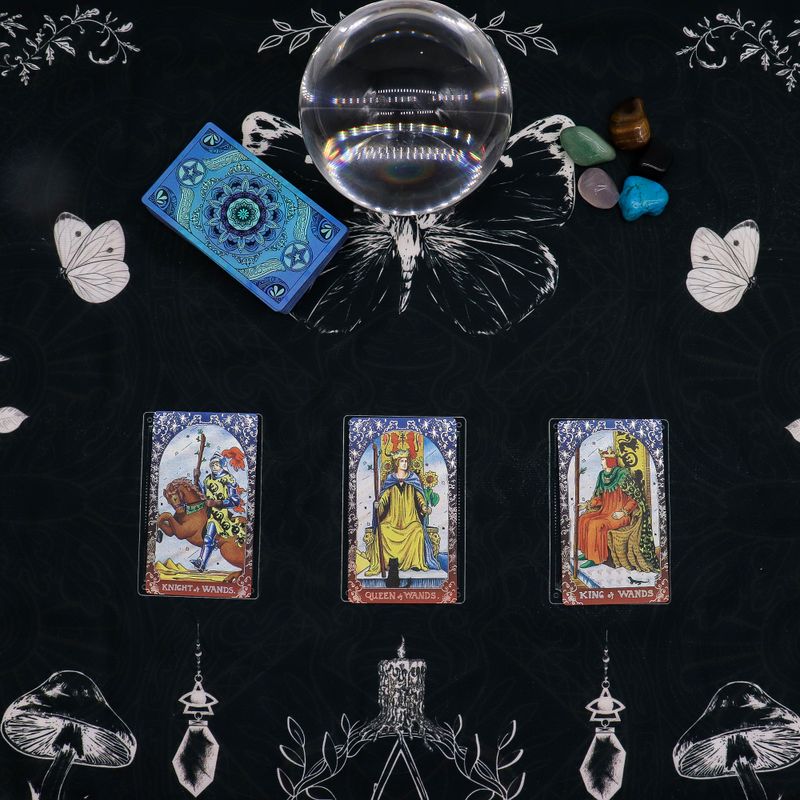 Tapis De Lecture De Tarot – Sorcière Ancienne (75x75 cm)