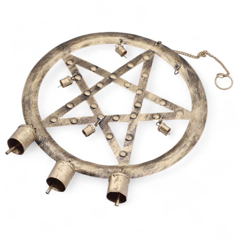 Carillons Indiens – Pentagone en Fer avec Cloches de Vache – 25x49 cm
