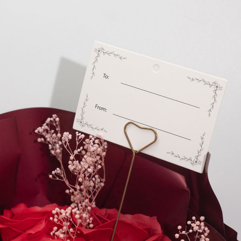 Grand Bouquet De Roses Rouges - L’Amour Est Éternel - Carte Cadeau