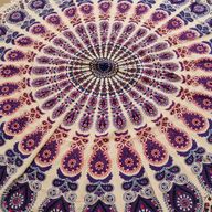 Petit Mandala Rond En Coton (130cm) - Paon Pourpre