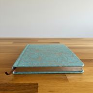 Journal de Gratitude Bleu - 120 pages "I Am Grateful For" avec Bordure Argentée