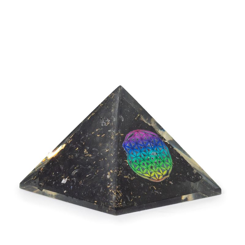 Petite Pyramide en Orgonite 5,5 x 4,5 cm – Fleur de Vie – Pépites de Tourmaline Noire