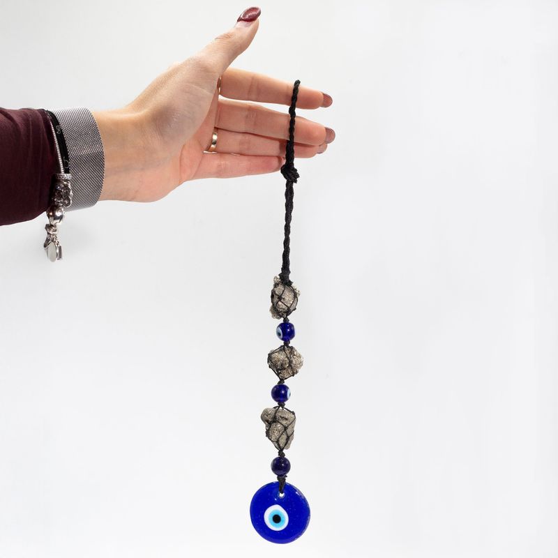 Pendentif Pierre Suspendue – Pierres et Perles de Pyrite – Œil Protecteur