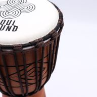 Djembé Pro Moyen – Vibration d’Âme (grave) – Moyen 40 cm (Diia 18 cm)