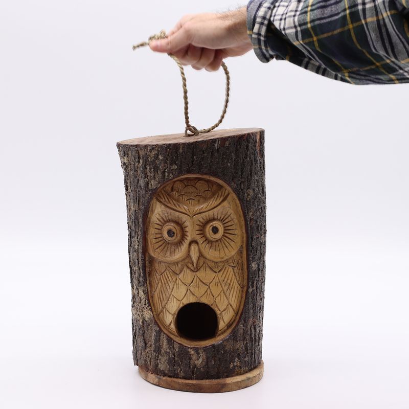 Tronc d’Arbre Visage – Nichoir – Chouette Sage