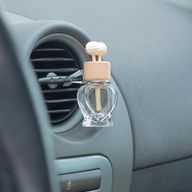 Flacons Diffuseurs Beiges à Clipser Pour Voiture – 8 ml – 3 Designs Assortis