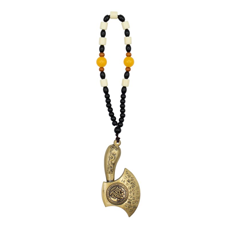 Feng Shui Suspendu – Hache Chassant les Obstacles