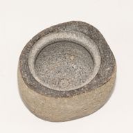 Pot d’Ancrage en Pierre de Rivière – Petit (env. 9x7 cm)
