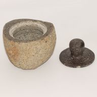 Pot d’Ancrage en Pierre de Rivière – Moyen (env. 12x8 cm)