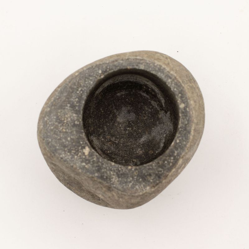 Mortier & Pilon Décoratifs en Pierre de Rivière Naturelle – Moyen (env. 12x8 cm)