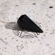 Encens de Sort de Sorcière Ancien - Succès - Pendule en Obsidienne Noire