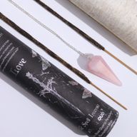 Encens de Sort de Sorcière Ancien - Amour - Pendule en Quartz Rose