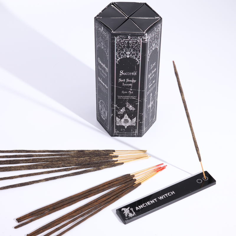 Encens en Forme de Pyramide - Lot de 5 Parfums et Sorts de Sorcière Anciens