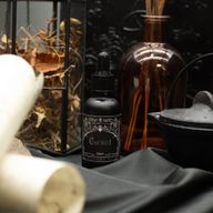 Huile de parfum de sorcière ancienne - Maudite