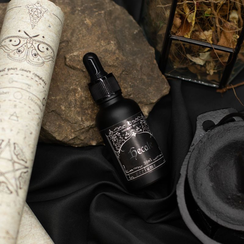 Huile parfumée de sorcière antique - Hécate