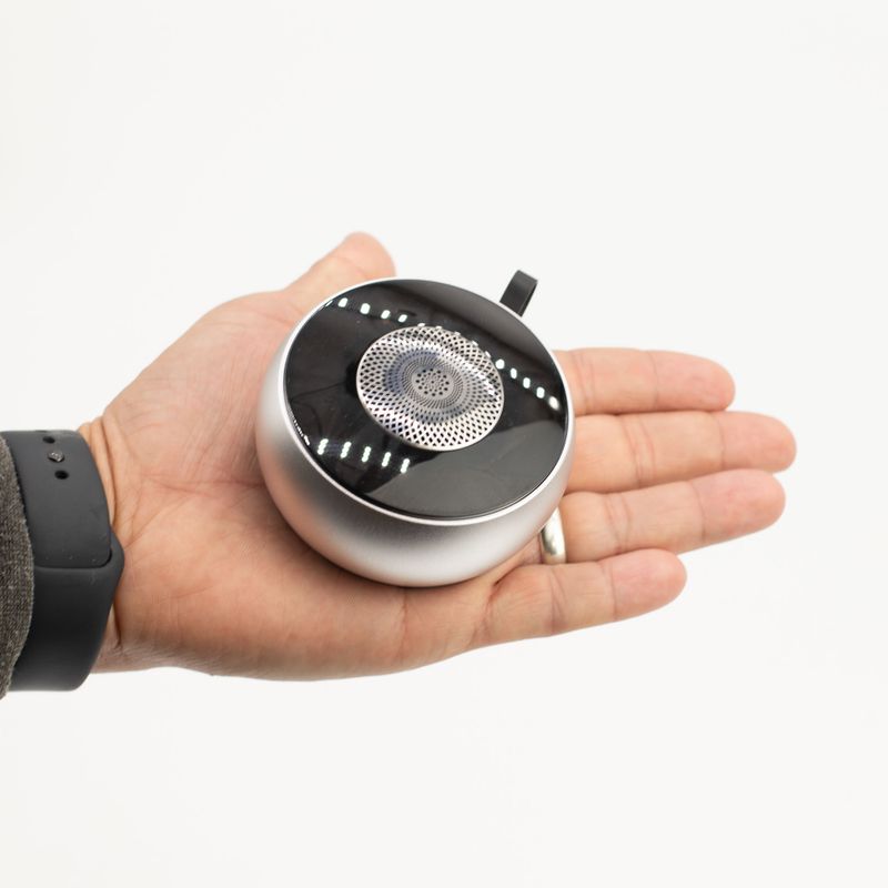 Mini Enceinte Effet Lumière Mandela – Argent