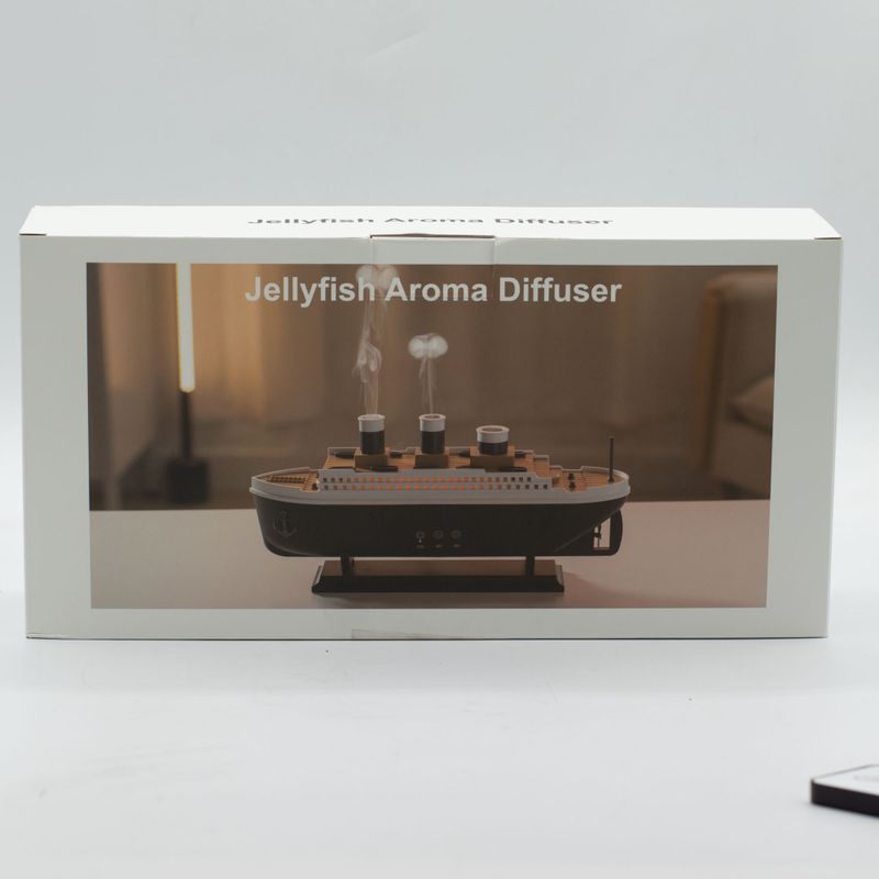 Diffuseur Maquette du Titanic USB avec Effet Nuage et Changement de Couleur