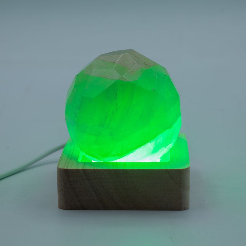 Socles LED Carrés en Bois 6 cm – USB – Multicolore