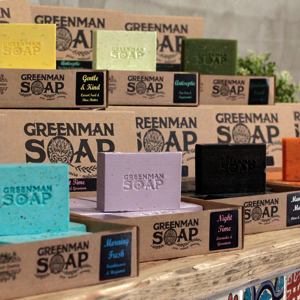 Savons Naturels Pressés à froid ' Greenman Soap'