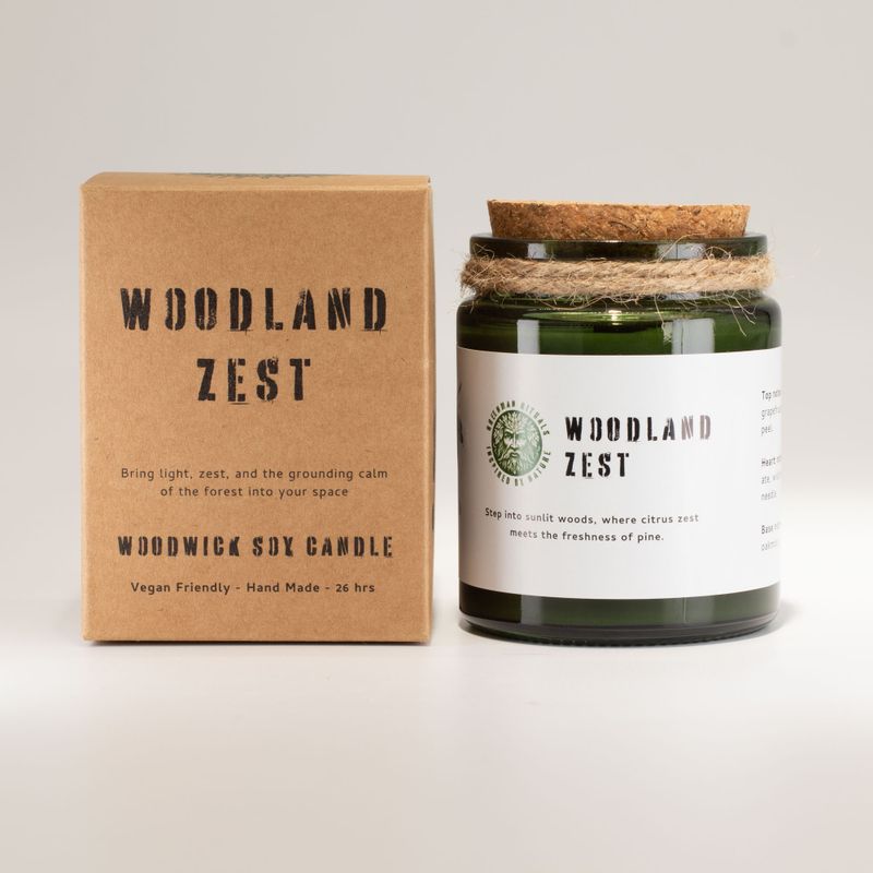 Bougie En Cire de Soja Avec Mèche en Bois – Zeste Forestier