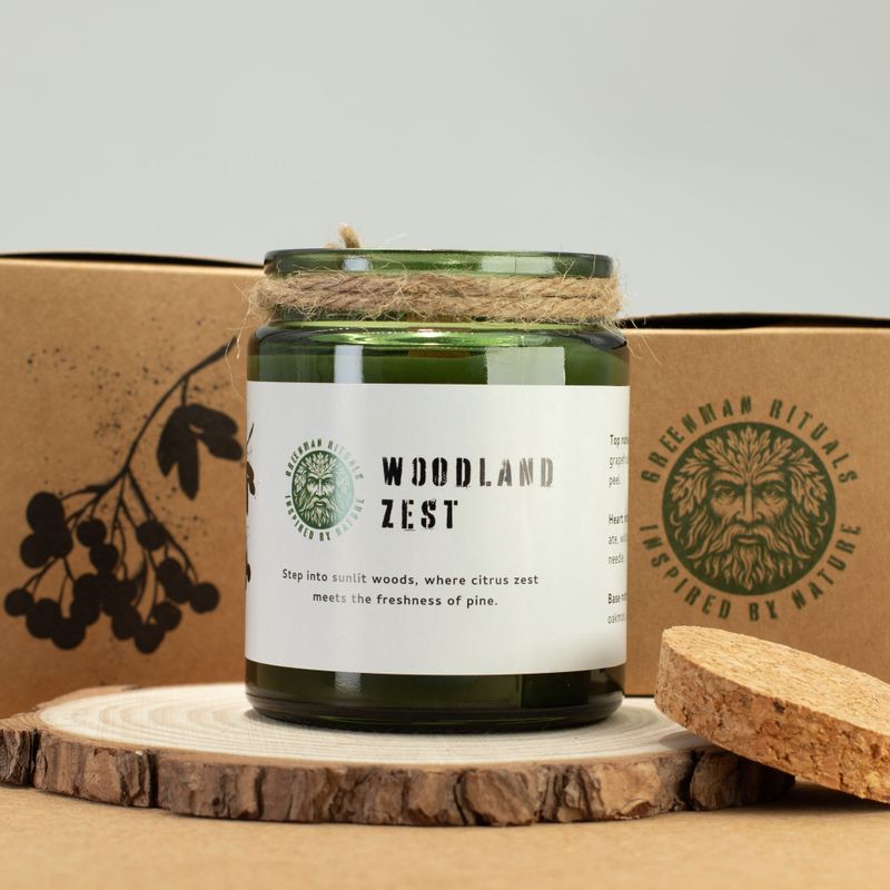 Bougie En Cire de Soja Avec Mèche en Bois – Zeste Forestier