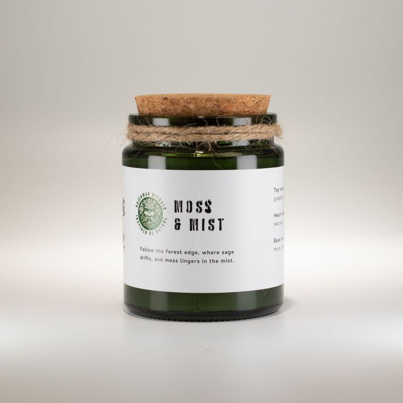 Bougie En Cire de Soja Avec Mèche en Bois – Mousse & Brume