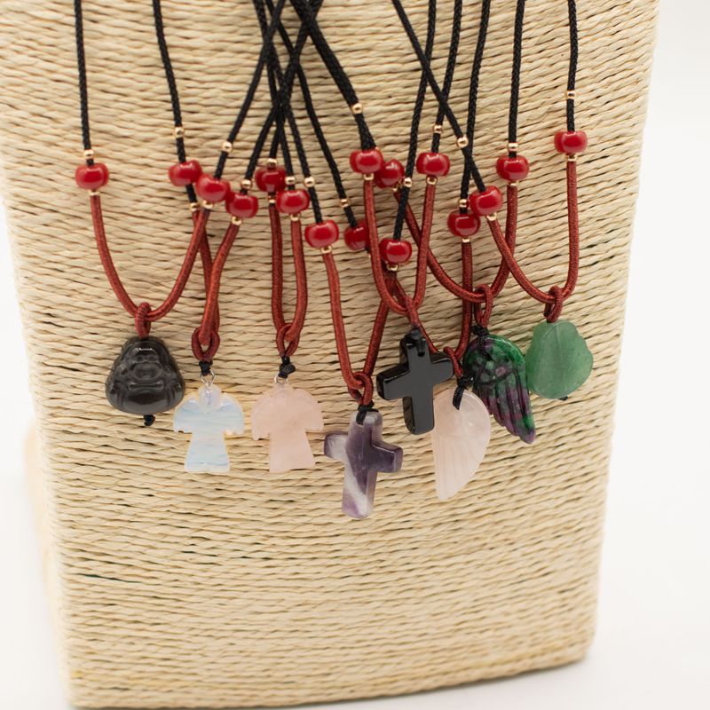 Colliers Cordon avec Pendentifs en Pierre – Collection Spirituelle (assortie)