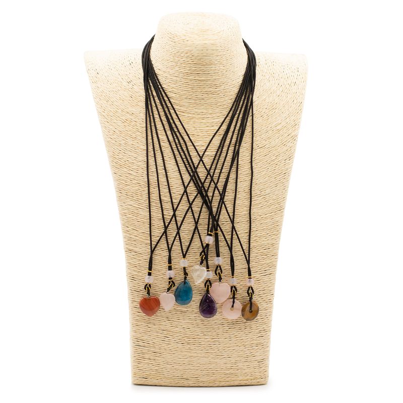 Colliers Cordon avec Pendentifs en Pierre – Collection Cœurs (assortie)