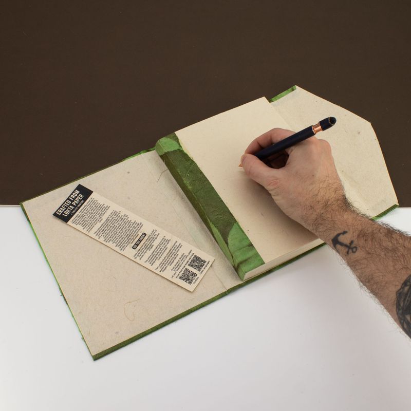 Grand Carnet Lokta en Papier Bold Floral – Vert Mousse – avec Marque-page