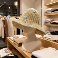 Chapeau De Soleil En Paille – Beige Et Fleurs Bleues