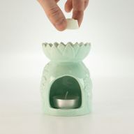 Brûleur d'huile en céramique Tournesol - Vert pastel