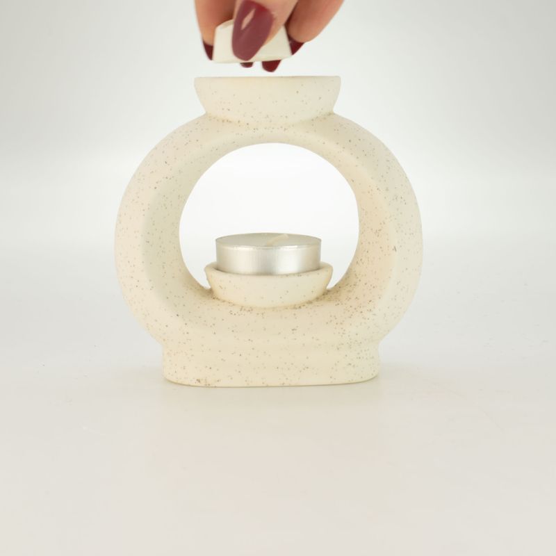 Brûleur d'huile en céramique Zen - Grand galet ovale - Blanc cassé moucheté
