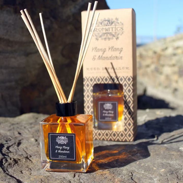 Diffuseurs à Rotin aux Huiles Essentielles Pures – 200ml