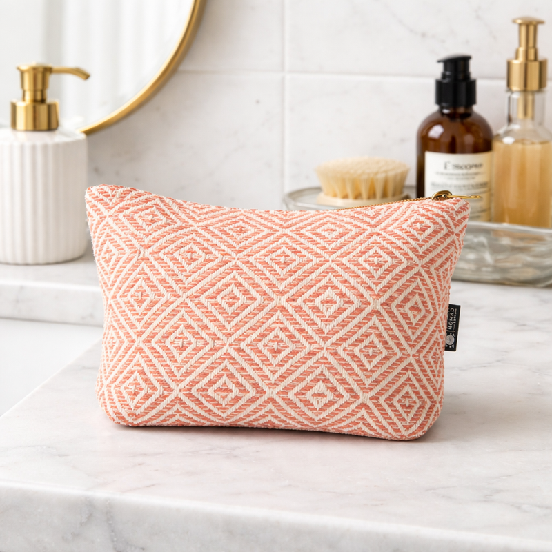 Trousses de Toilette Nomad Sari en Jacquard Indien - Coral Maze