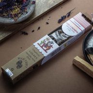 Bâtons d’Encens Résine Purifiante – Nag Champa Doré 30 g (6 pcs)