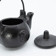 Petit Chaudron Rituel en Fonte avec Pentagone – 8 x 8 x 10 cm