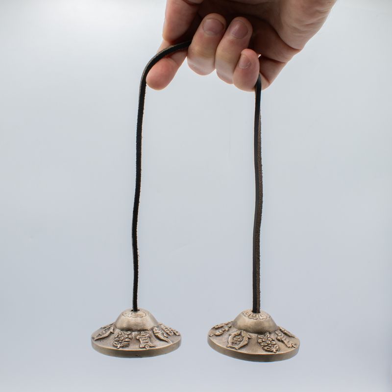 Tingsha Tibétain en Laiton - Symboles Porte-Bonheur - environ 6 cm (155 g)