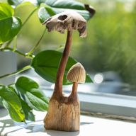 Sculpture Artisanale en Bois de Parasite - Ensemble de Deux Champignons