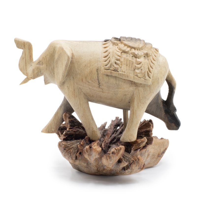 Sculpture Artisanale en Bois de Parasite - Éléphant marchant