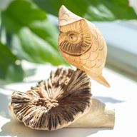 Sculpture Artisanale en Bois de Parasite - Hibou Observateur