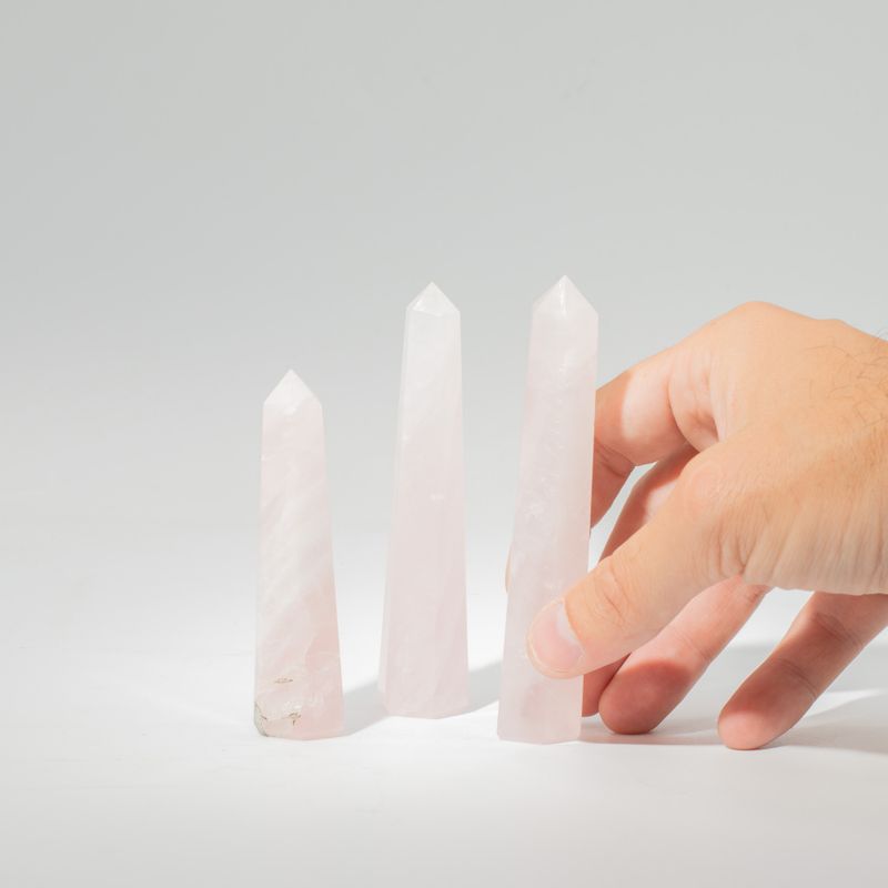 Pointes Obélisques à Six Faces en Pierre Naturelle environ 11 cm - Quartz rose