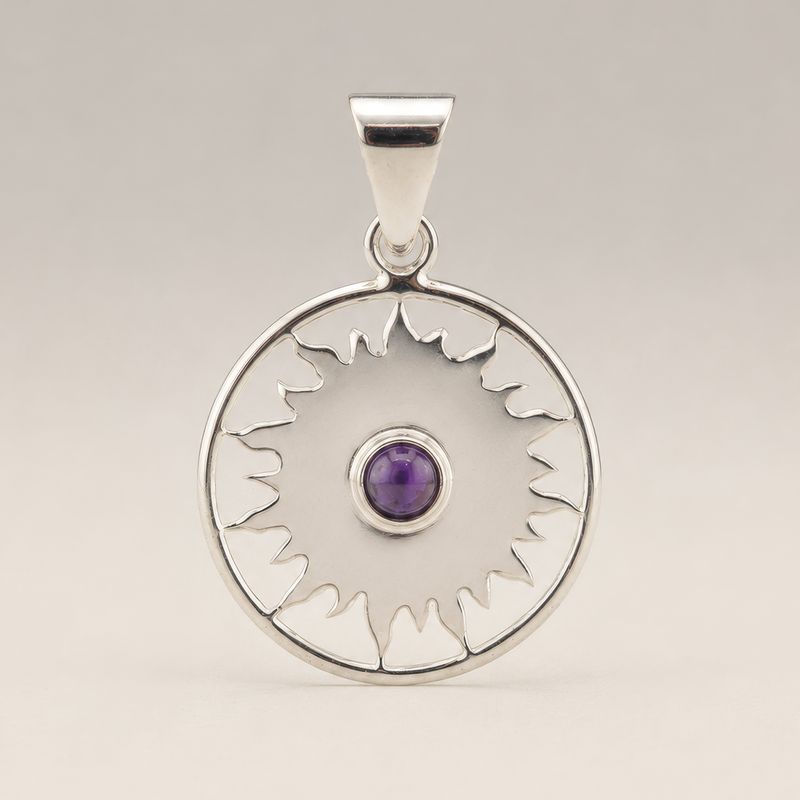 Pendentifs dévotionnels indiens - plaqué argent (cordon de 45 cm) - Améthyste d’adoration du soleil