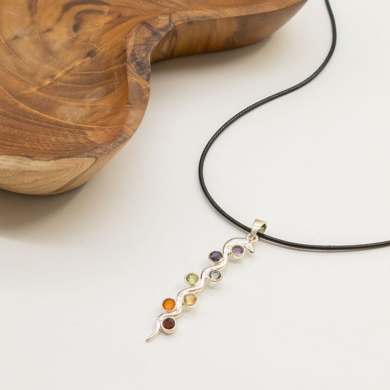 Pendentifs dévotionnels indiens - Plaqué argent (cordon de 45 cm) - Chakra du serpent