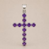 Pendentifs dévotionnels indiens - plaqué argent (chaîne de 45 cm) - crucifix en améthyste