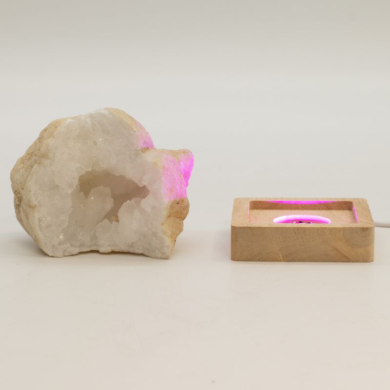Socles LED Carrés en Bois 8 cm – USB – Multicolore