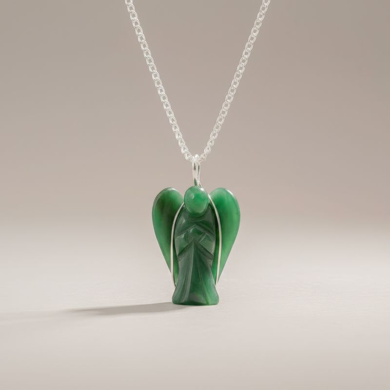 Pendentif Ange Gardien en aventurine verte