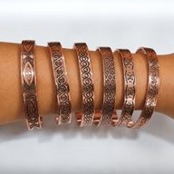 Bracelets en cuivre massif Collection Énergie Nomade Gravures (variées)