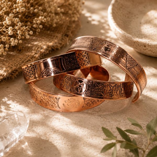 Bracelets et Bagues en Cuivre avec Aimants